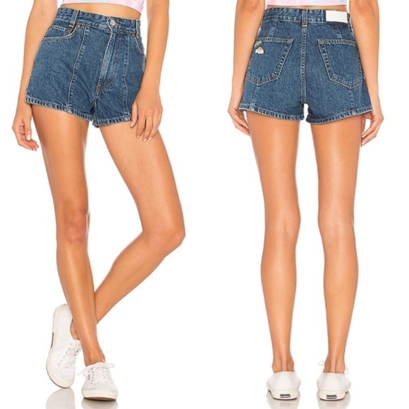 Re/Done Pants - NWT Re/Done The Venice Pin Tuck High Rise Shorts